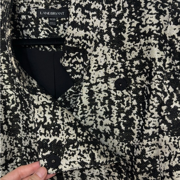 Lane Bryant Metallic Jaquard Jacket in Black and Gold - Size 18/20 - Picture 10 of 12